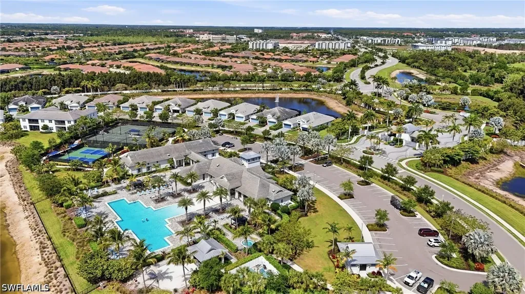 9194 Cayman Drive Naples FL 34114