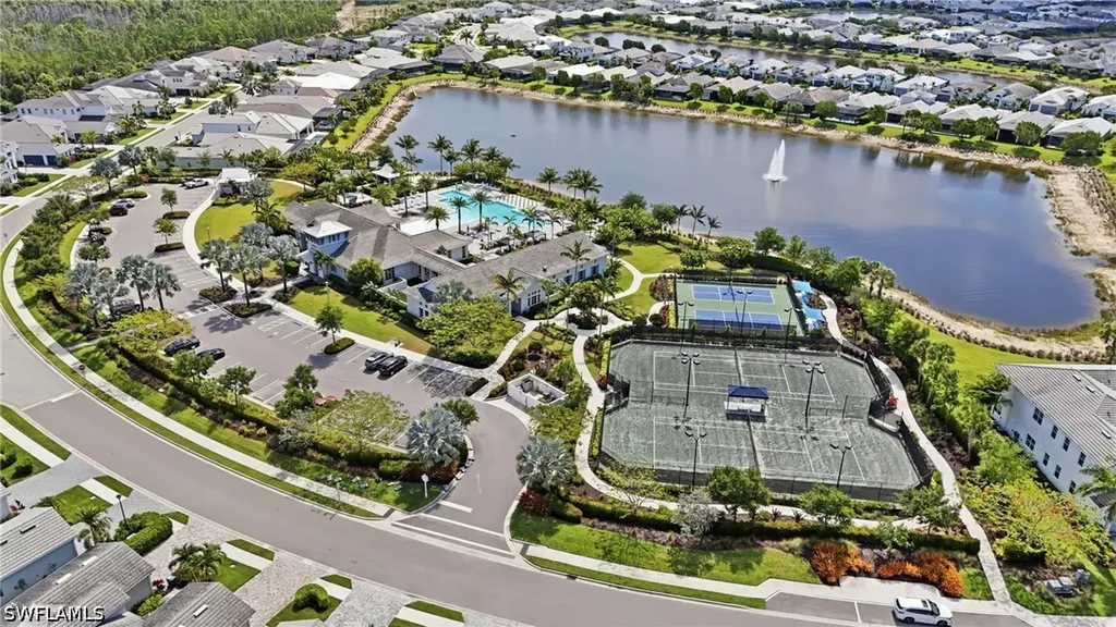 9194 Cayman Drive Naples FL 34114