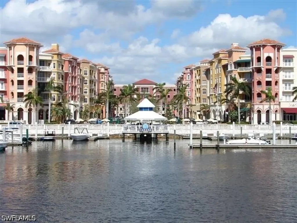 451 Bayfront Place Naples FL 34102-6470
