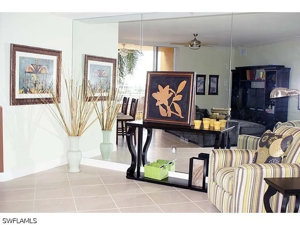 451 Bayfront Place Naples FL 34102-6470