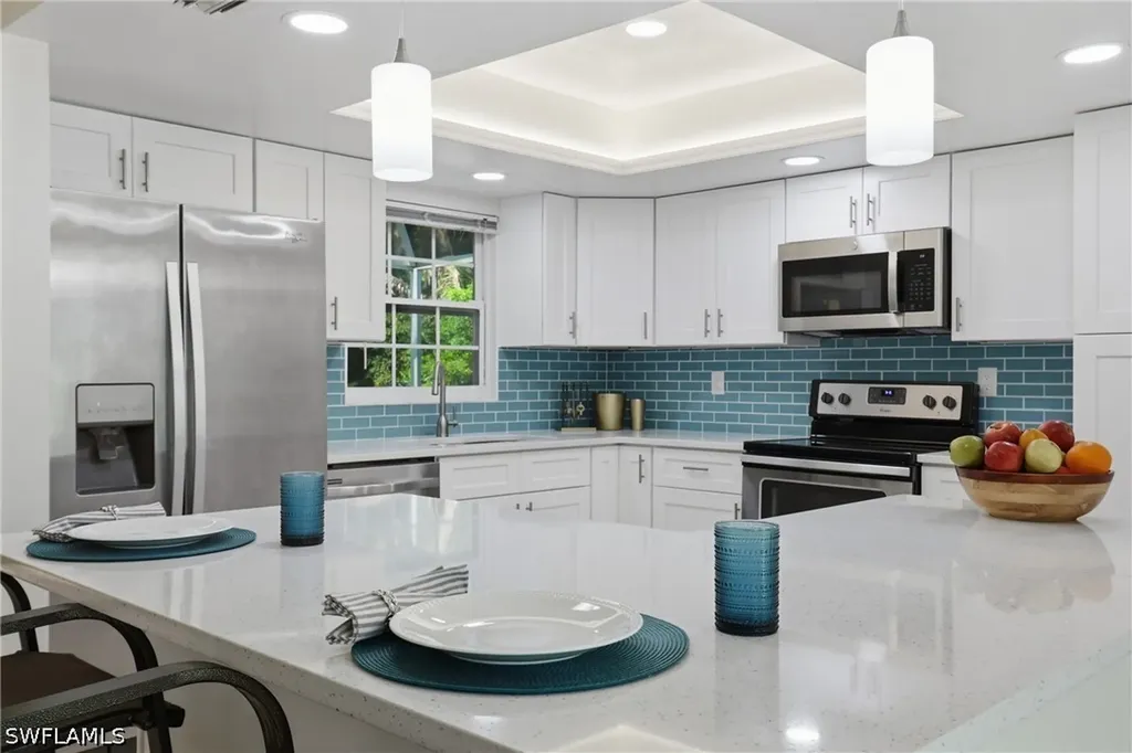 208 Aviation Parkway Cape Coral FL 33904