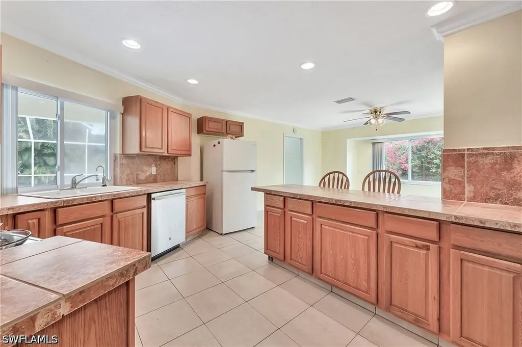 639 S Pompano Drive Naples FL 34110