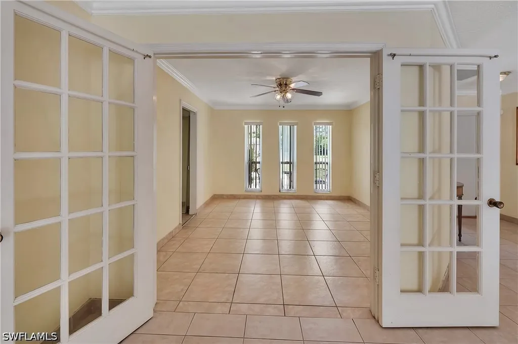 639 S Pompano Drive Naples FL 34110