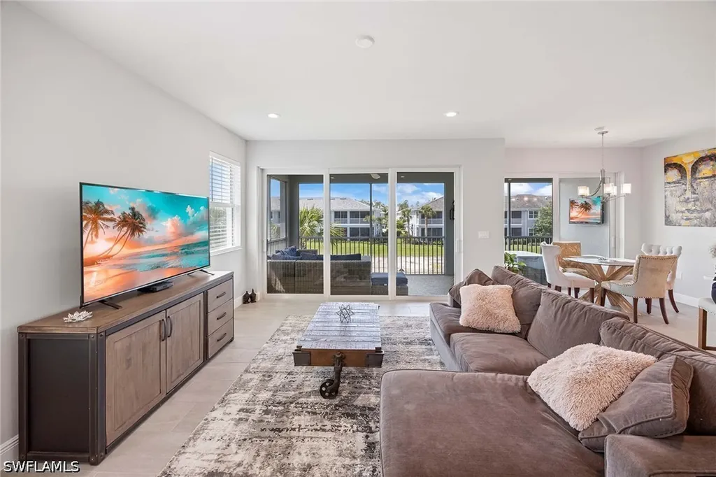 2603 Seychelles Circle Naples FL 34112