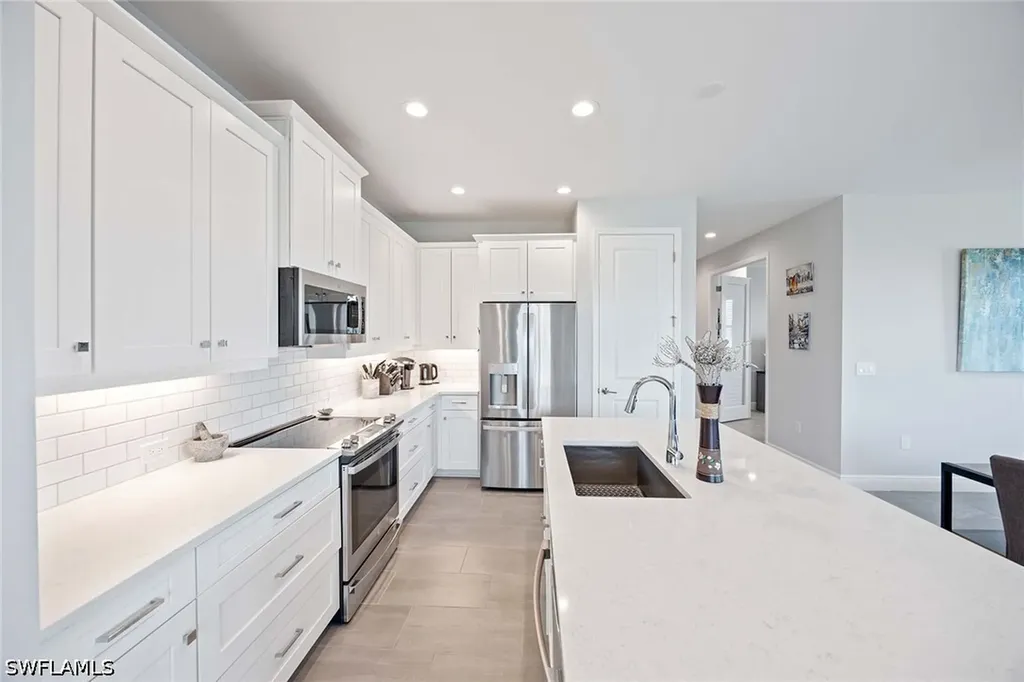 2603 Seychelles Circle Naples FL 34112