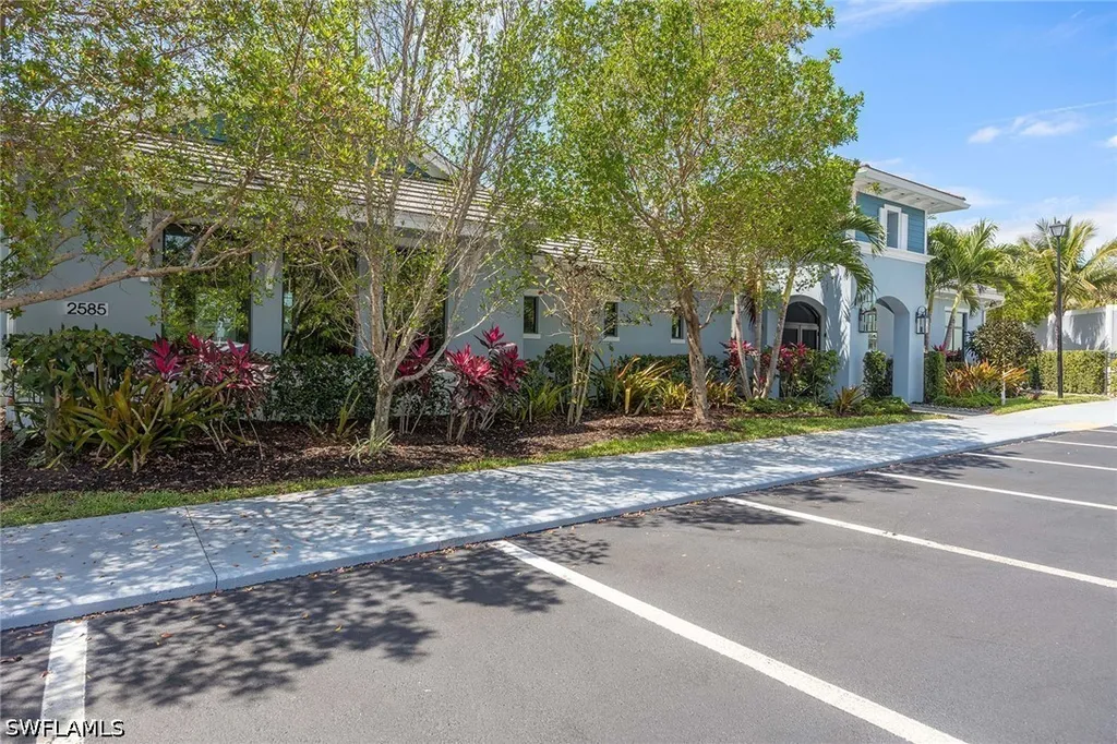 2603 Seychelles Circle Naples FL 34112