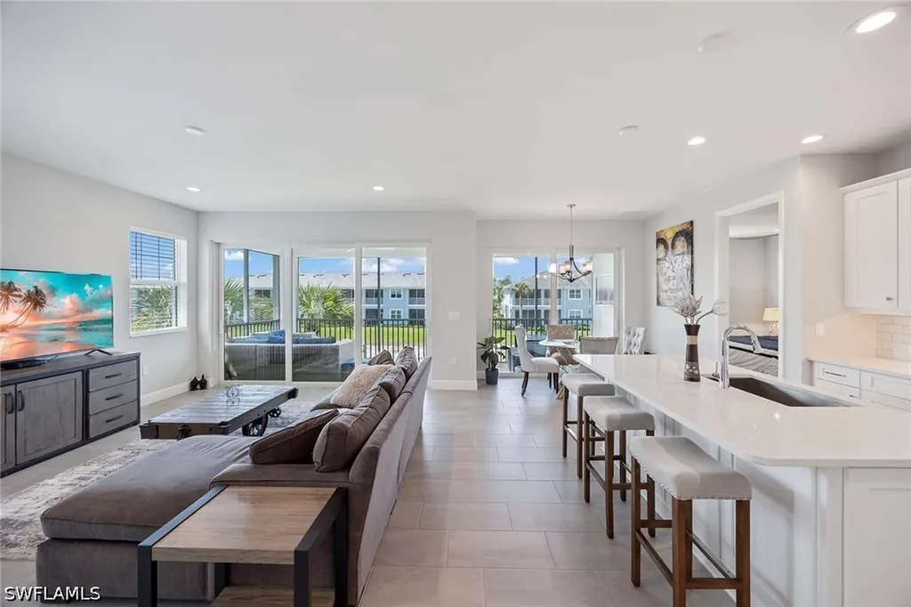 2603 Seychelles Circle Naples FL 34112