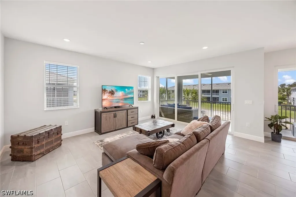 2603 Seychelles Circle Naples FL 34112