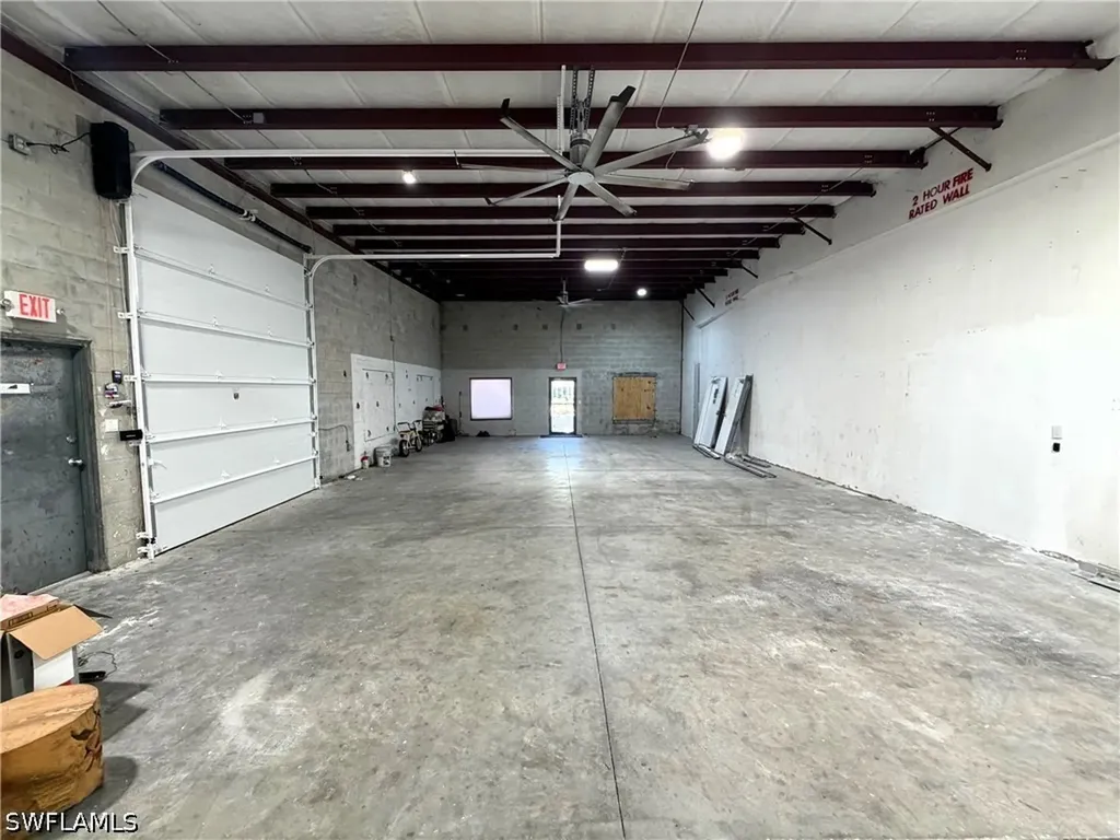 1502 Rail Head Boulevard Naples FL 34110