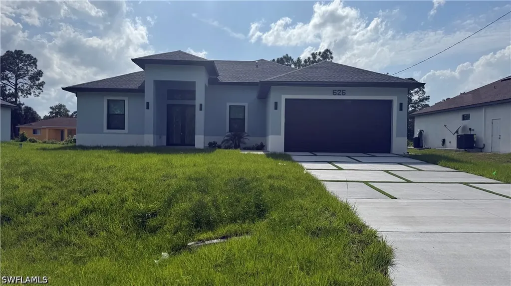 626 Beach Avenue S Lehigh Acres FL 33974