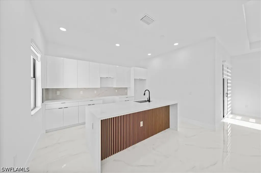 626 Beach Avenue S Lehigh Acres FL 33974