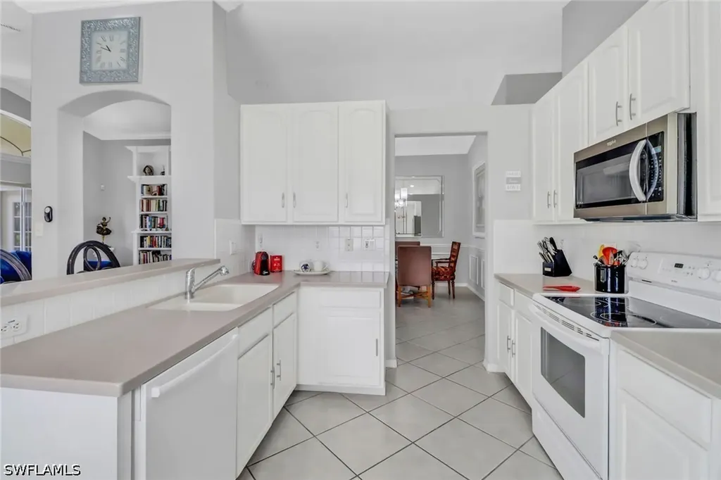 7477 Lourdes Court Naples FL 34104