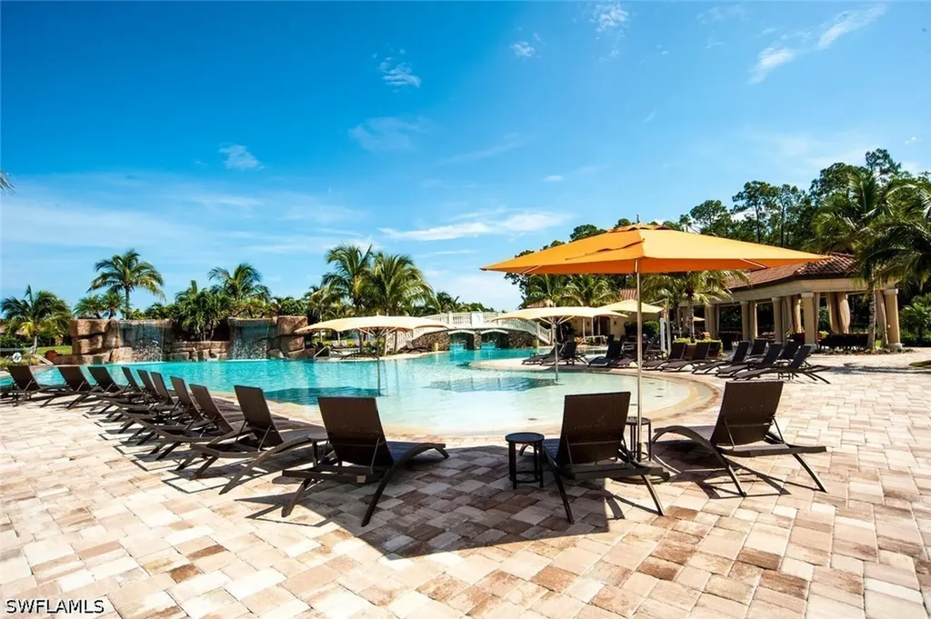 9731 Acqua Court Naples FL 34113