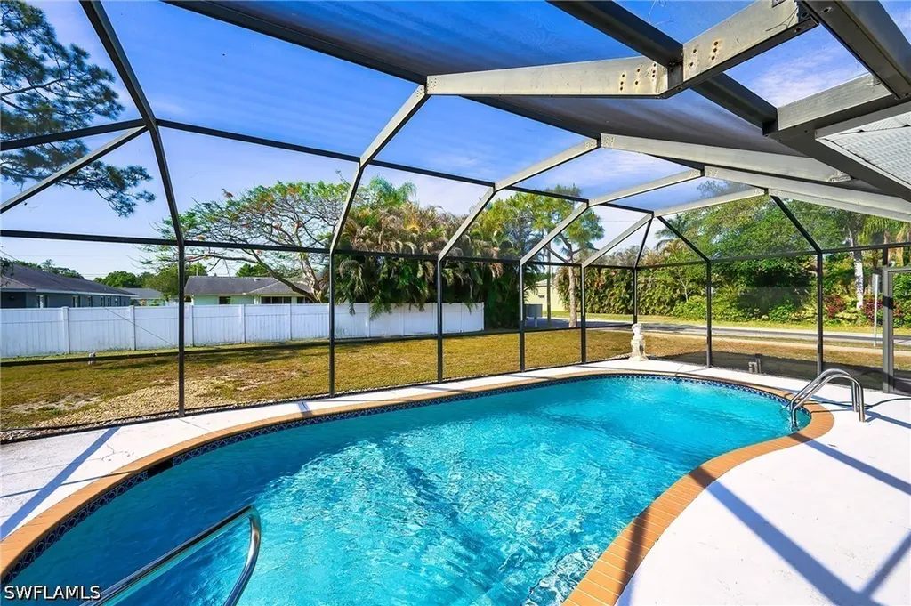 2519 6th Street W Lehigh Acres FL 33971