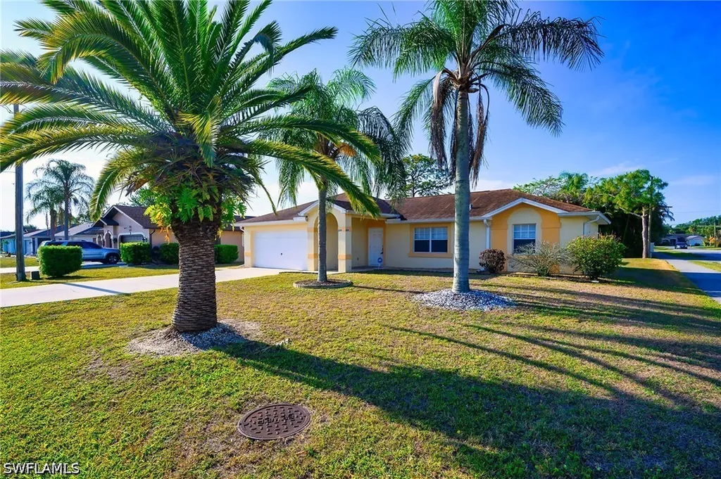 2519 6th Street W Lehigh Acres FL 33971
