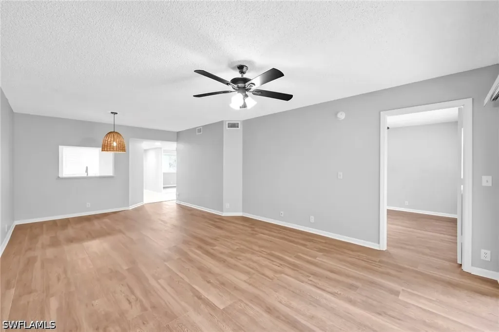 7791 Esmeralda Way Naples FL 34109