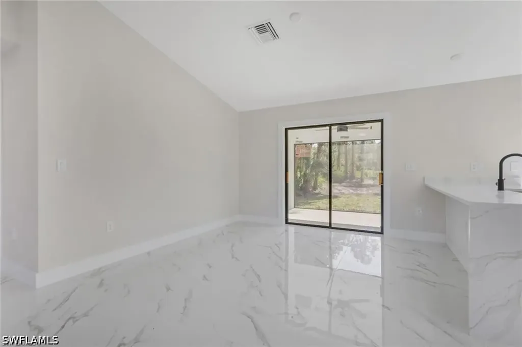 436 41st Avenue NE Naples FL 34120