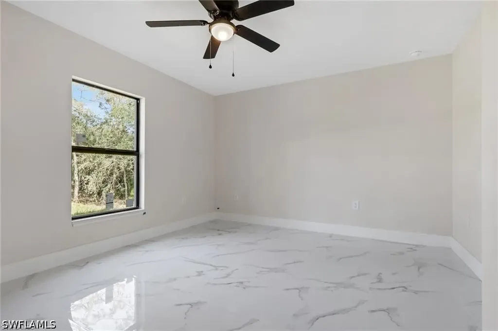 436 41st Avenue NE Naples FL 34120