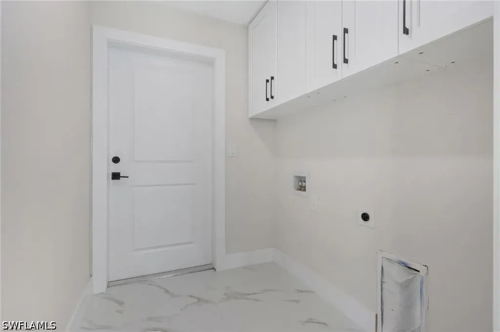 436 41st Avenue NE Naples FL 34120