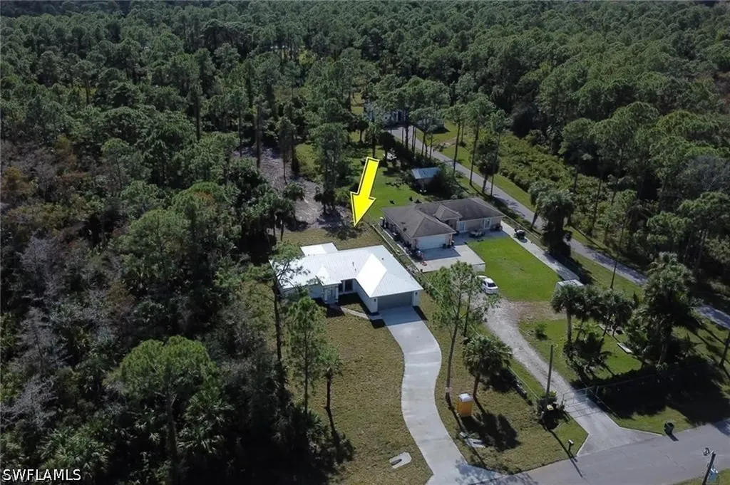 436 41st Avenue NE Naples FL 34120