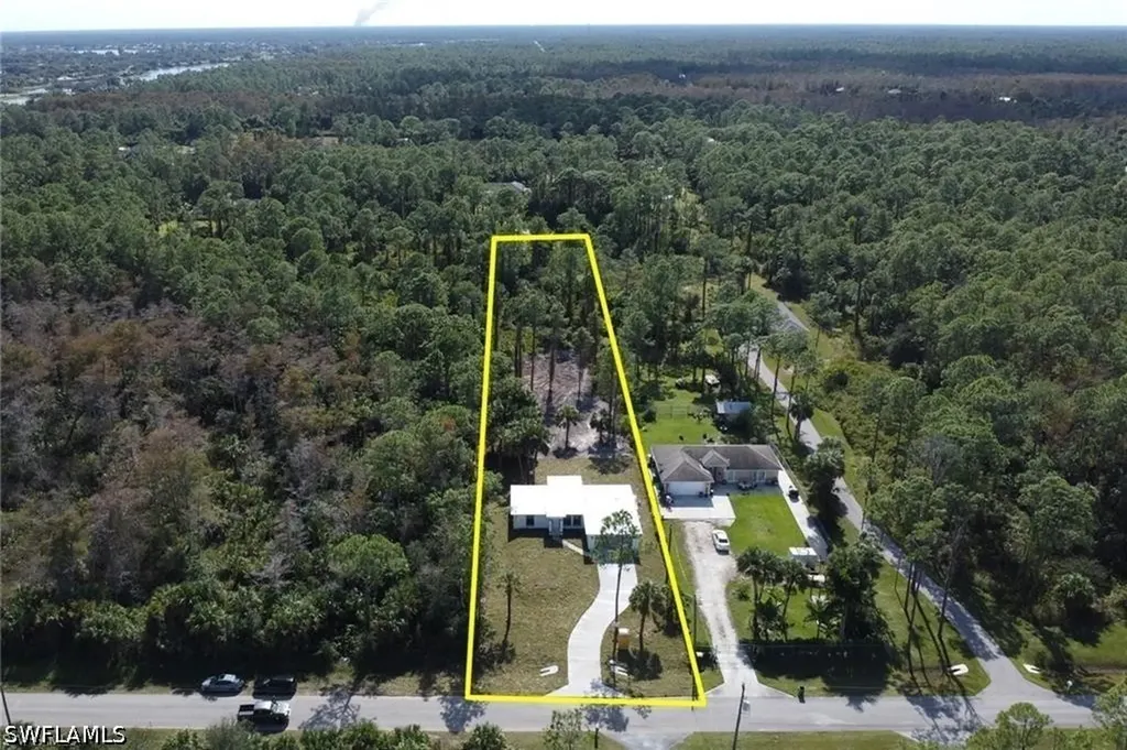436 41st Avenue NE Naples FL 34120