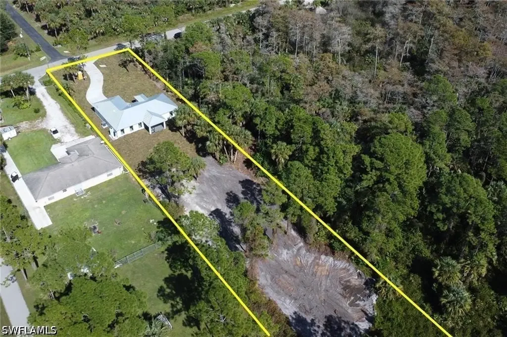 436 41st Avenue NE Naples FL 34120