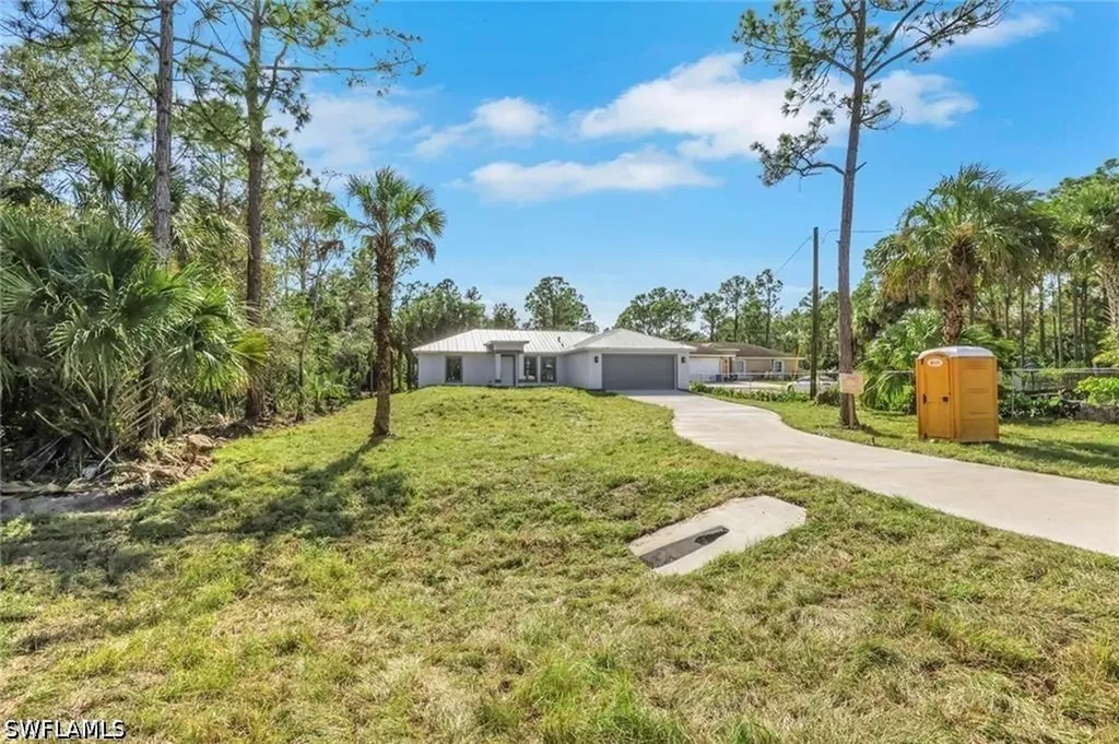 436 41st Avenue NE Naples FL 34120