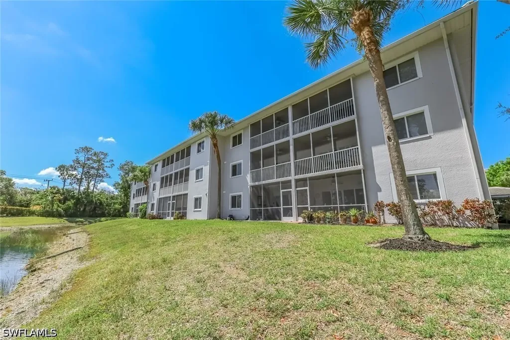 7827 Regal Heron Circle Naples FL 34104