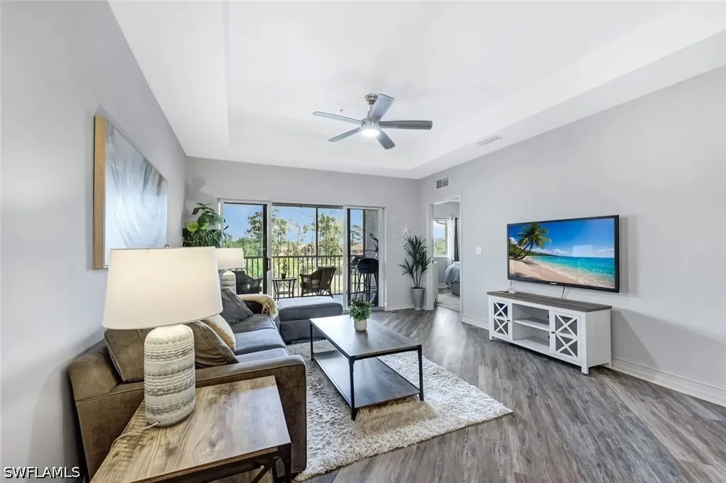 7827 Regal Heron Circle Naples FL 34104