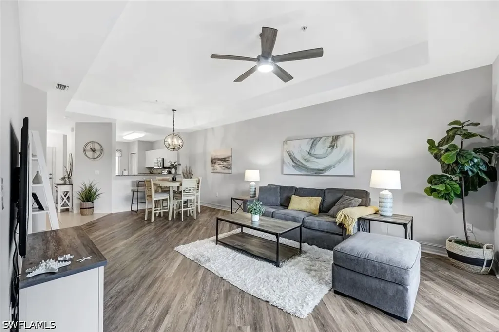 7827 Regal Heron Circle Naples FL 34104