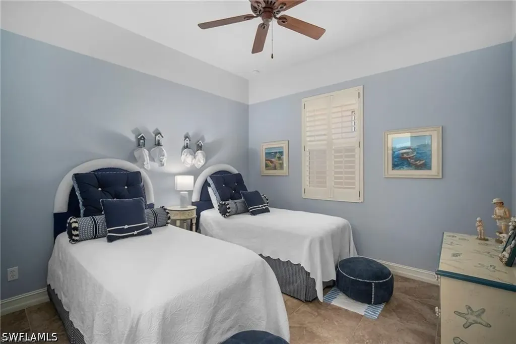 6476 Caldecott Drive Naples FL 34113