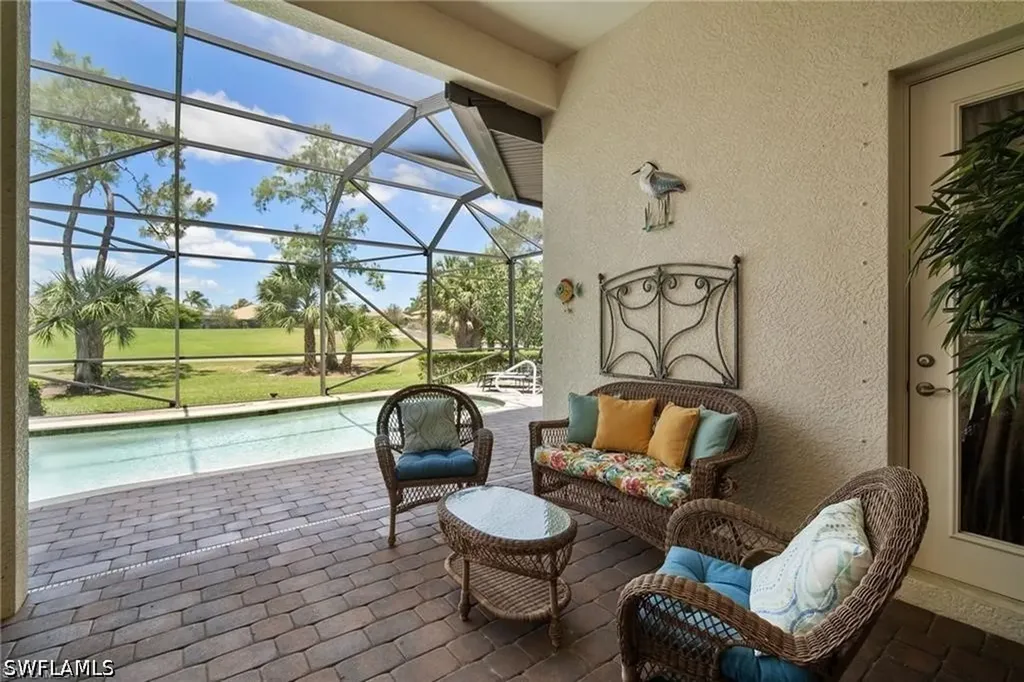 6476 Caldecott Drive Naples FL 34113