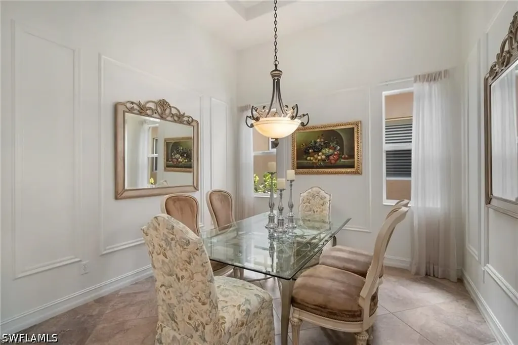 6476 Caldecott Drive Naples FL 34113