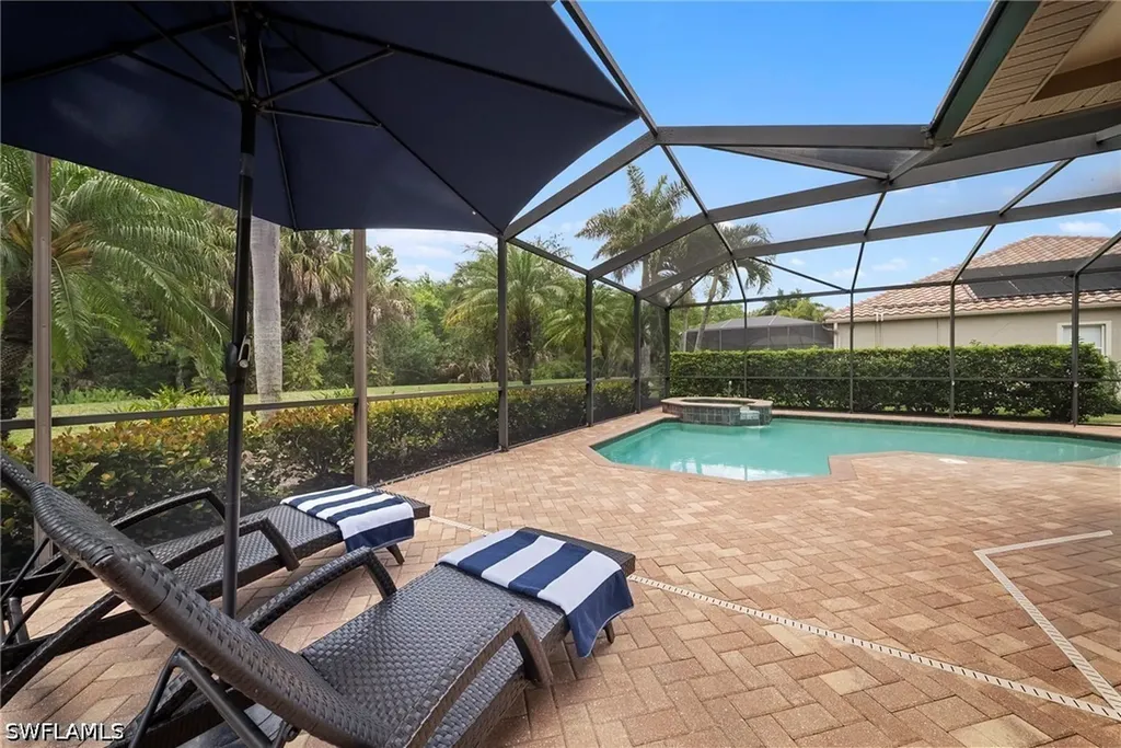 10053 Lions Bay Court Naples FL 34120
