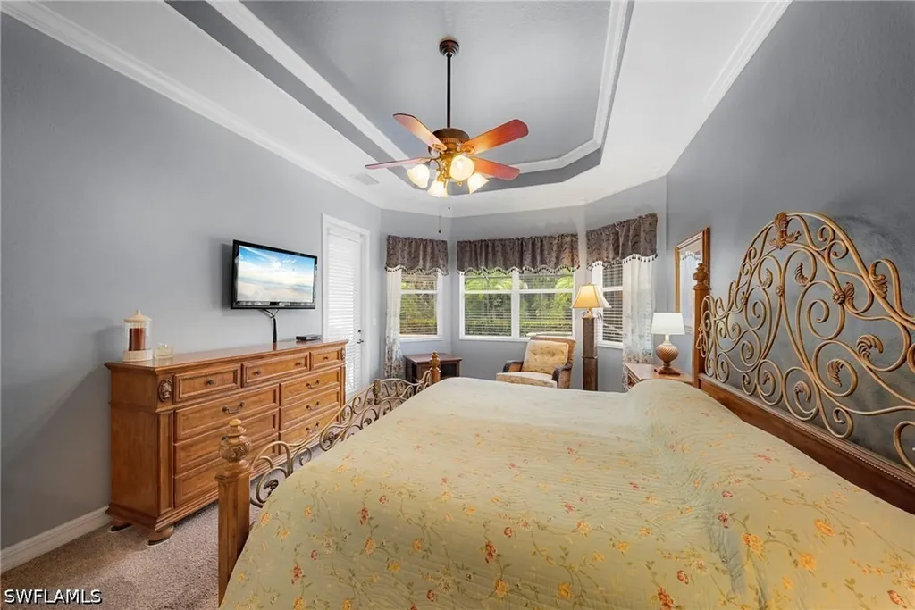 10053 Lions Bay Court Naples FL 34120