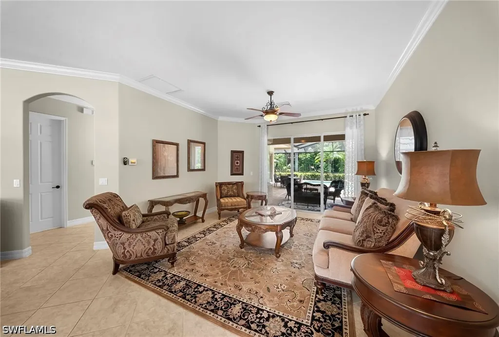 10053 Lions Bay Court Naples FL 34120