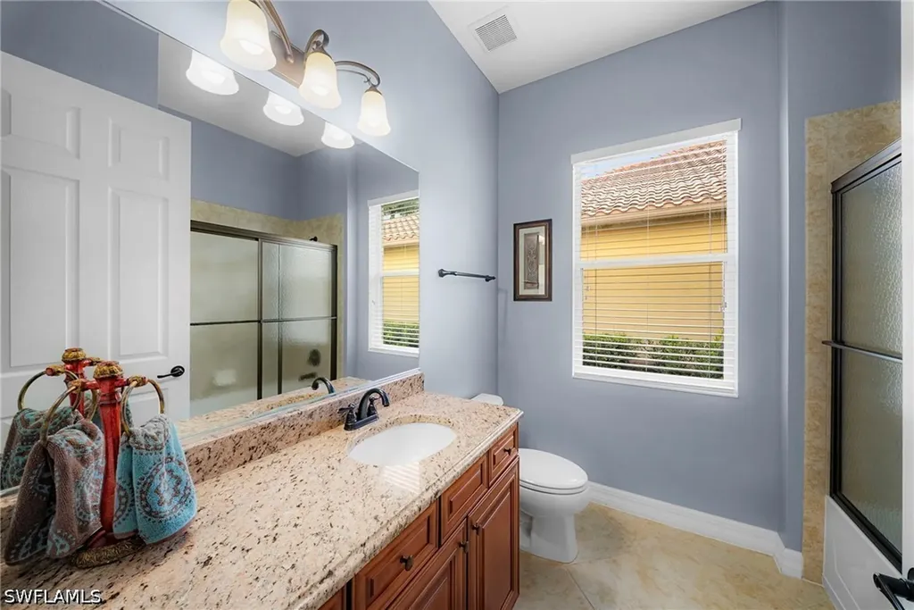 10053 Lions Bay Court Naples FL 34120