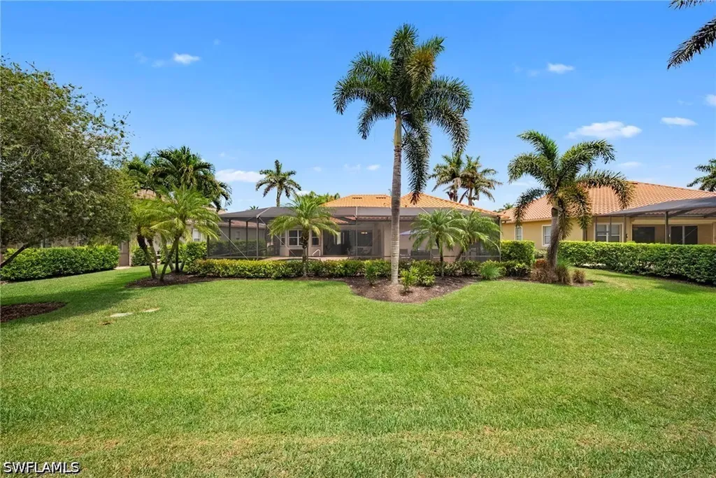 10053 Lions Bay Court Naples FL 34120