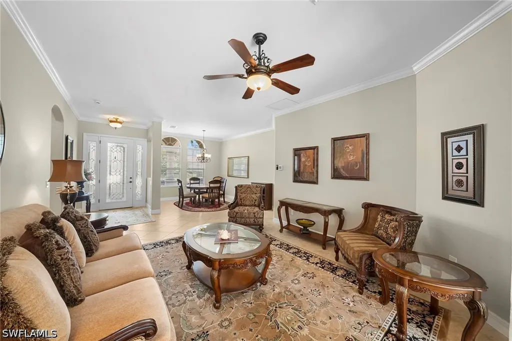 10053 Lions Bay Court Naples FL 34120
