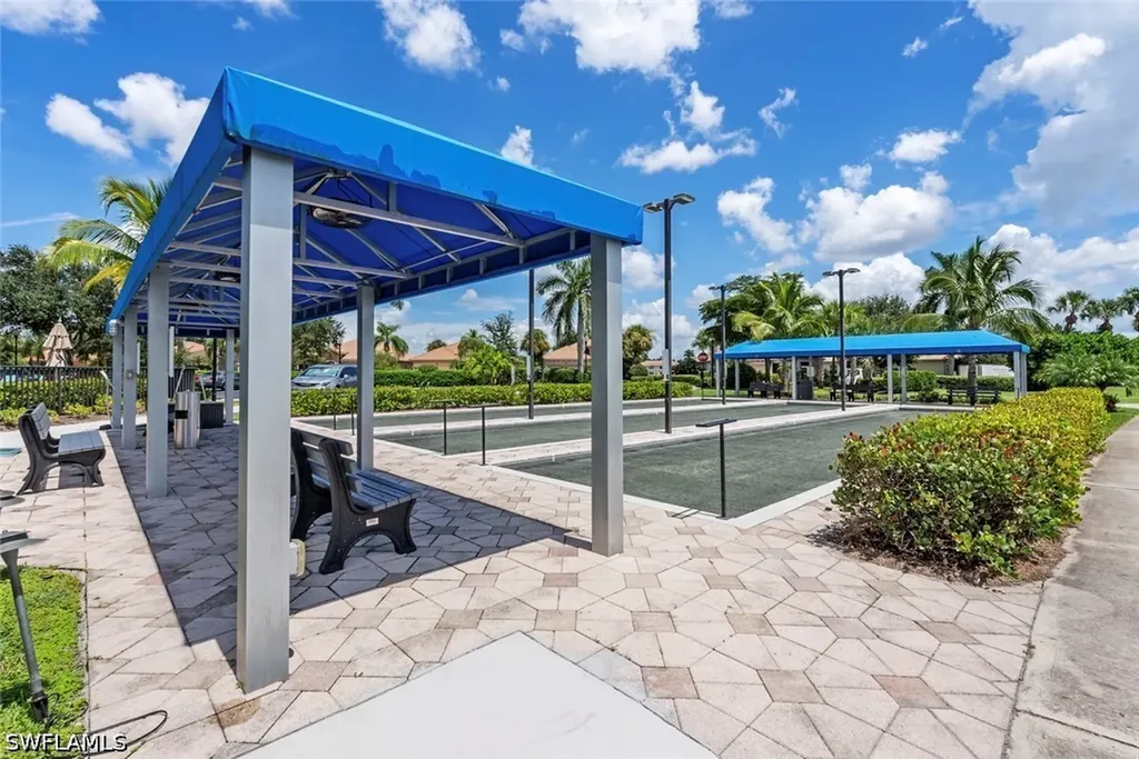 10053 Lions Bay Court Naples FL 34120