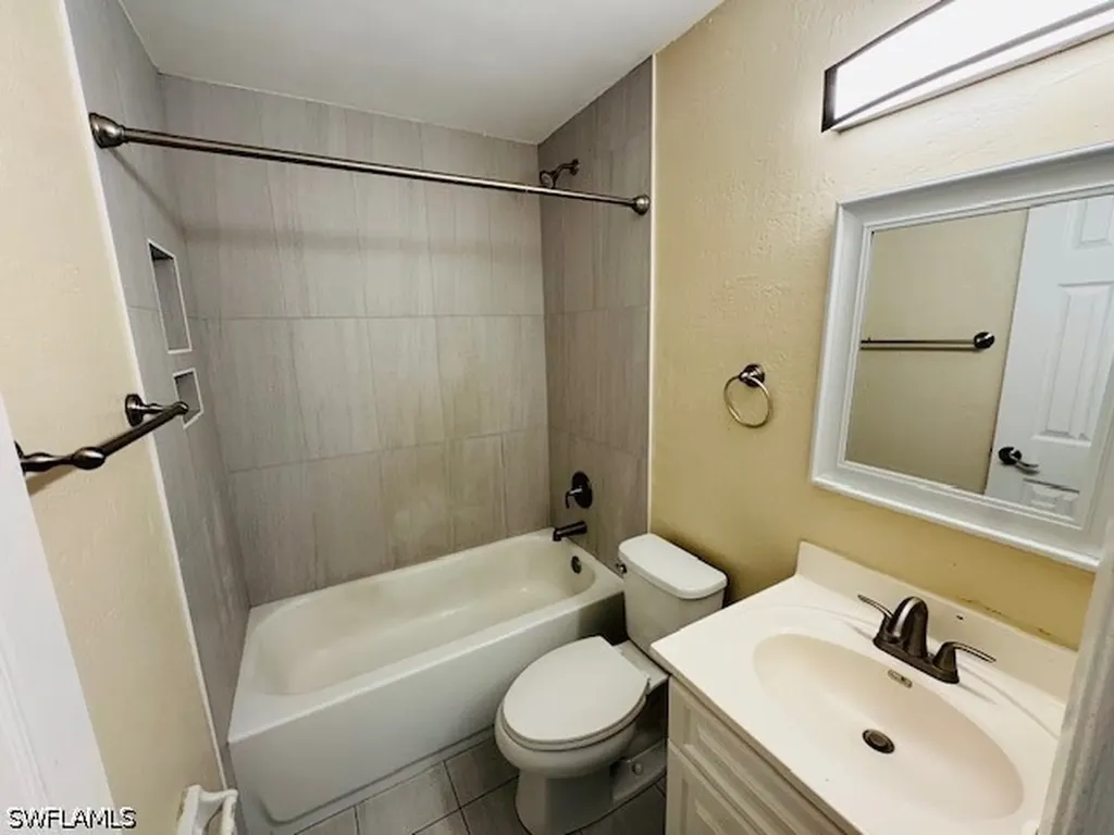 3325 Airport Road N Naples FL 34105