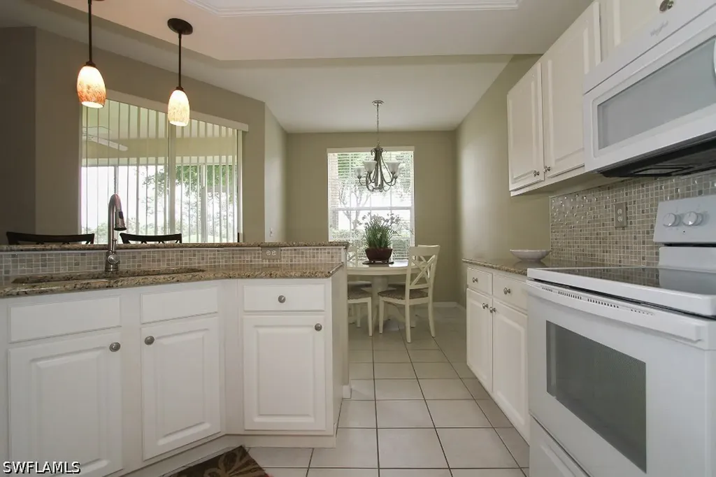 2150 Arielle Drive Naples FL 34109