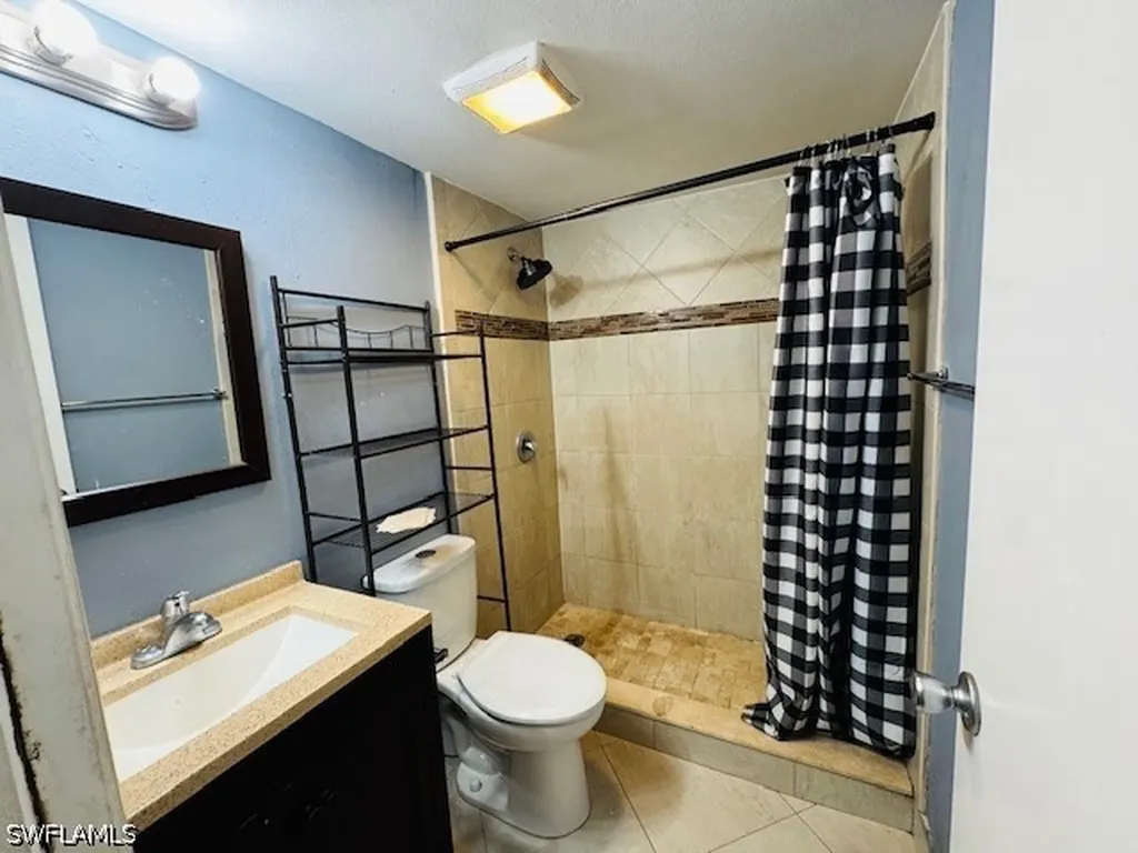 3325 Airport Road N Naples FL 34105