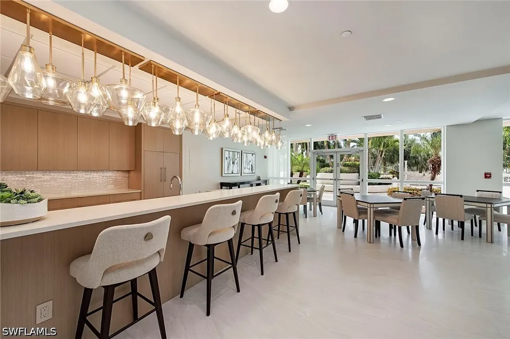 4255 Gulf Shore Boulevard N Naples FL 34103