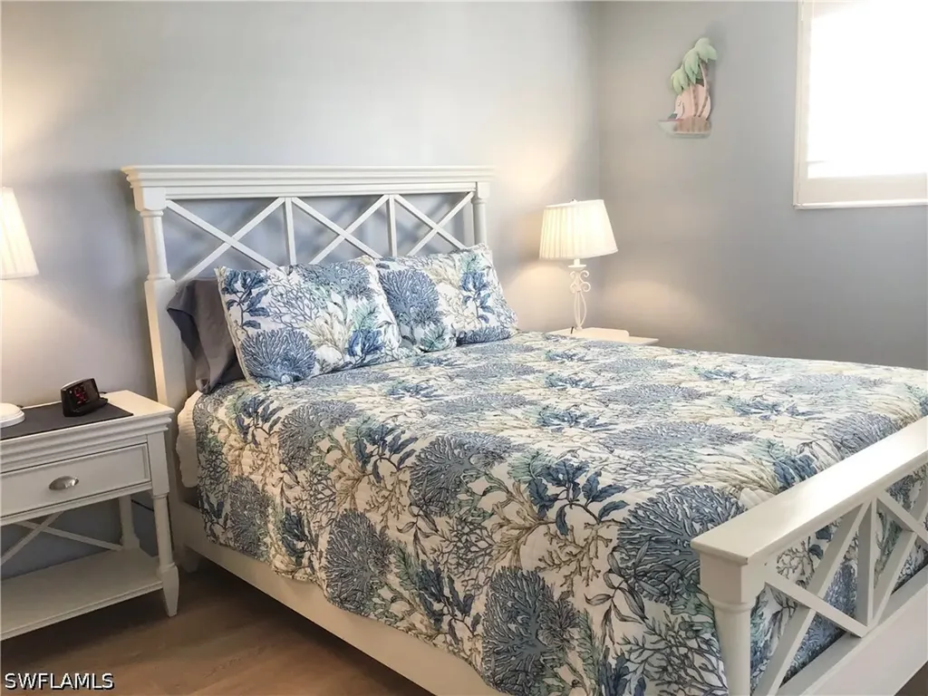 766 Central Avenue Naples FL 34102