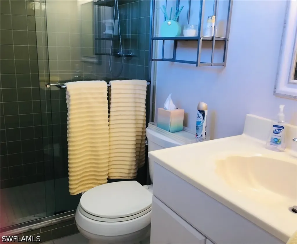 766 Central Avenue Naples FL 34102