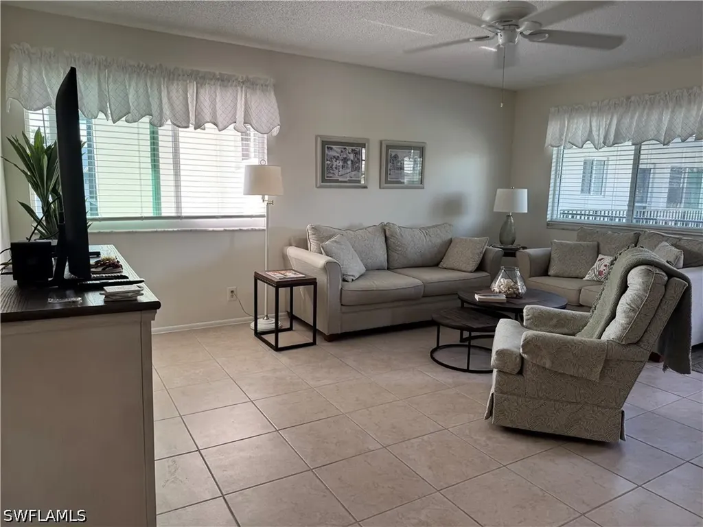 766 Central Avenue Naples FL 34102