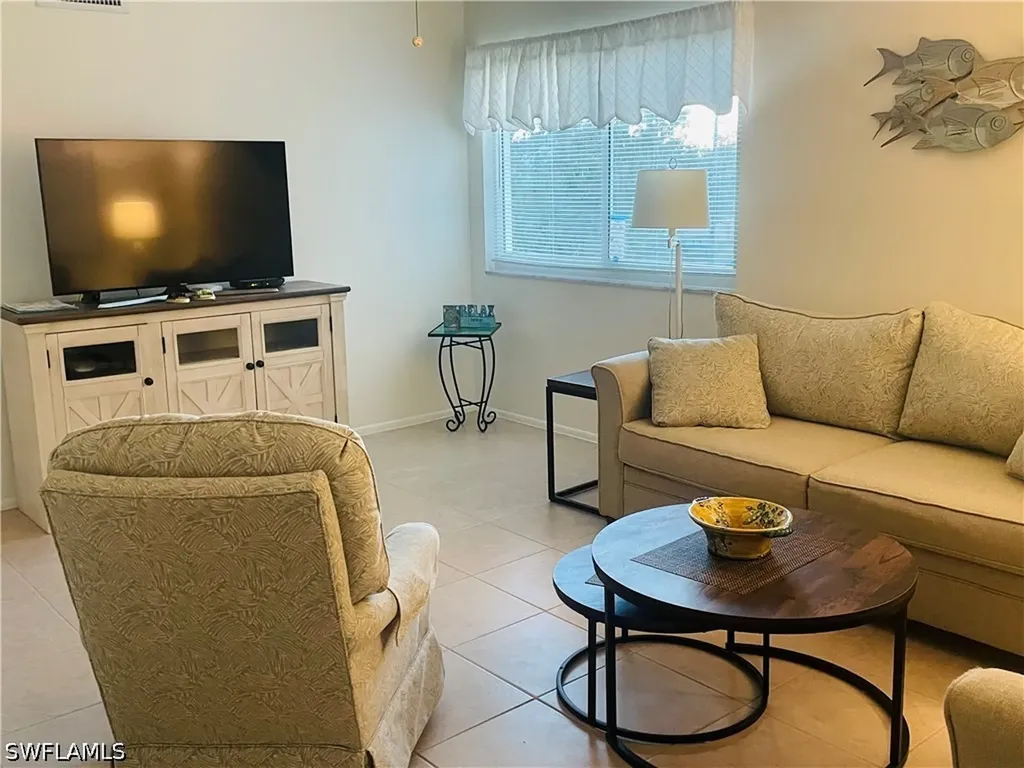 766 Central Avenue Naples FL 34102