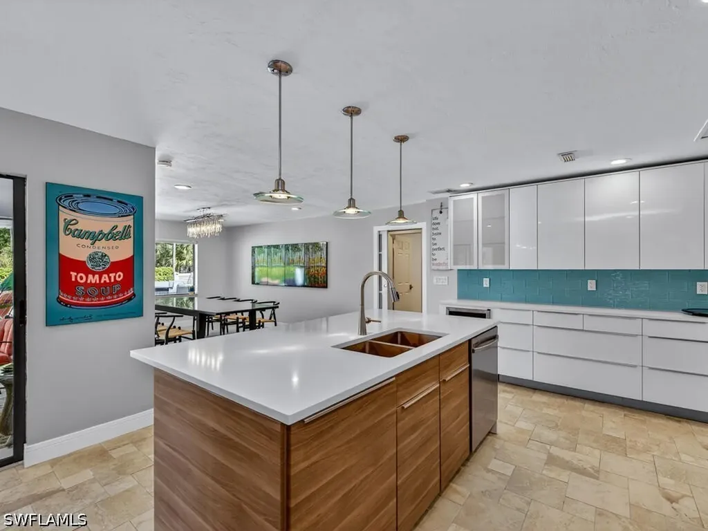 3331 3rd Avenue NW Naples FL 34120