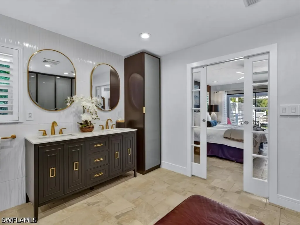 3331 3rd Avenue NW Naples FL 34120